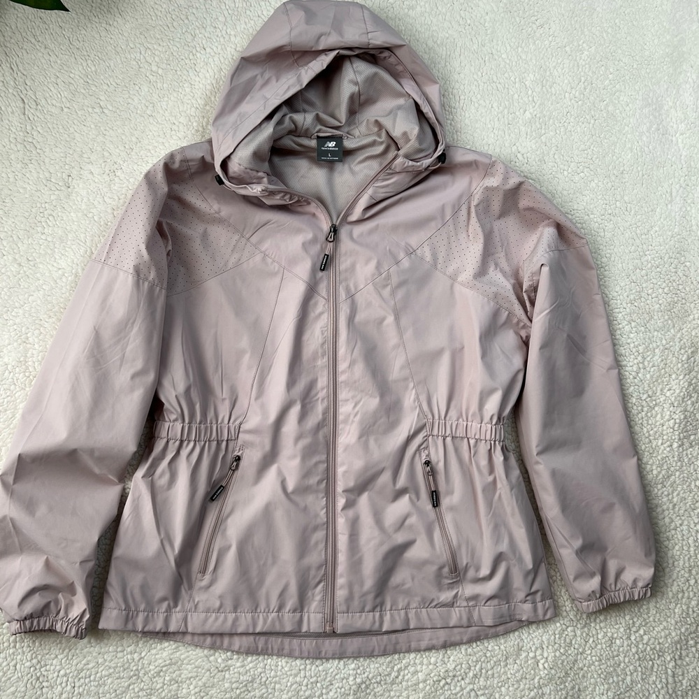 New Balance Women's Light Pink Windbreaker Jacket